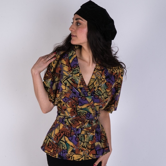 Vintage Abstract Printed Peplum Blouse - Picture 4 of 4